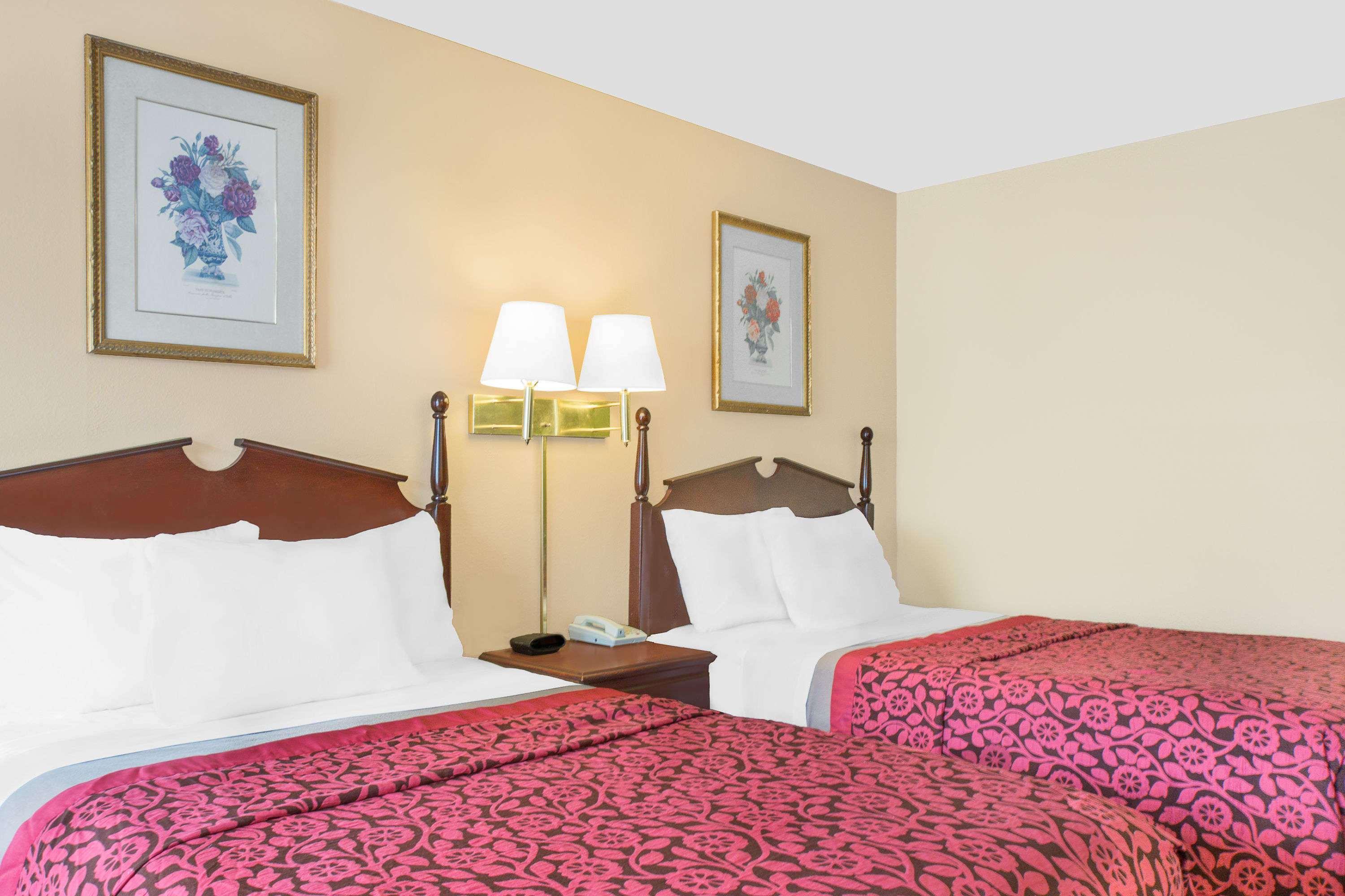 Meridian Inn Hotel מראה חיצוני תמונה
