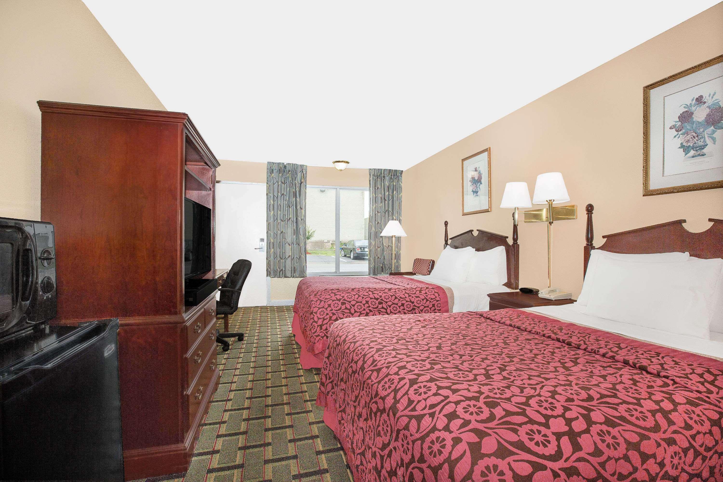 Meridian Inn Hotel מראה חיצוני תמונה